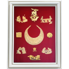 Коллаж Скифская пектораль в белой раме Коллаж Скифская пектораль в белой раме