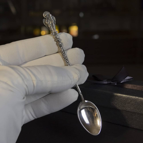 Серебряная ложка кофейная "Ангел Хранитель" 5747