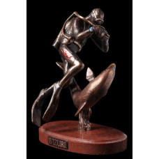 Бронзовая коллекционная статуэтка "Дайвер с дельфином" серия ХОББИ