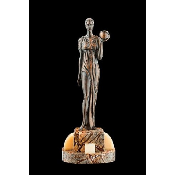 Монументально-декоративная скульптура "Урания" серия МУЗЫ