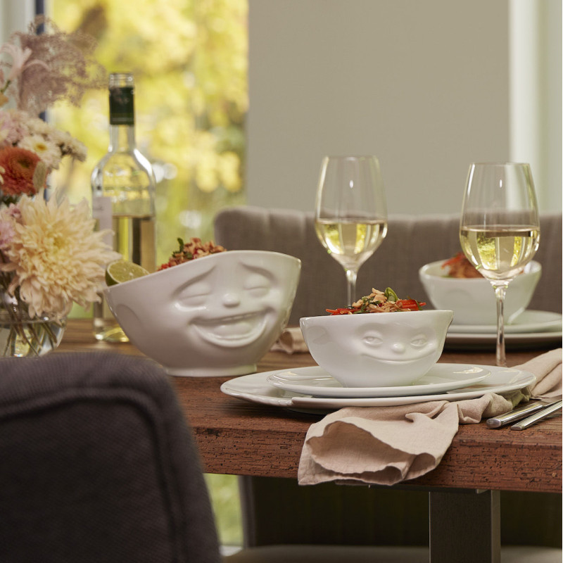 Салатница Tassen "Смех" (1000 мл) фарфор